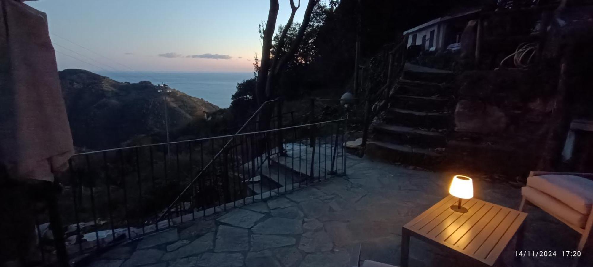 La Quiete Accesa Hotel Vernazza Exterior foto